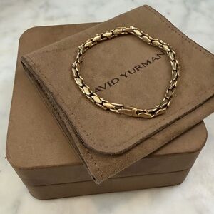 David Yurman Men's Gold Link Bracelet
PLEASE DO NOT OFFER below 3000